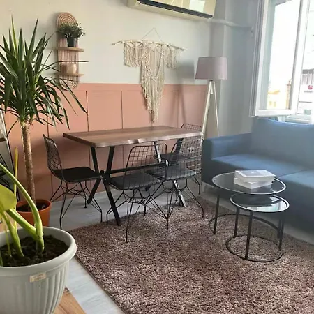 Apartment Uenlue Suits